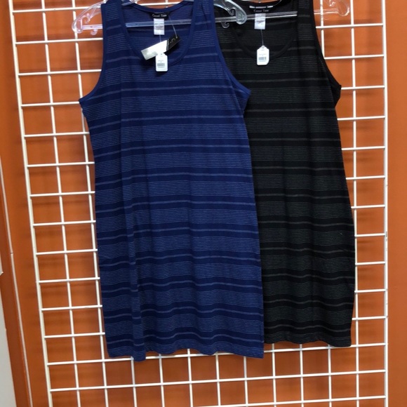 Womens poly tank top gown - Picture 4 of 5